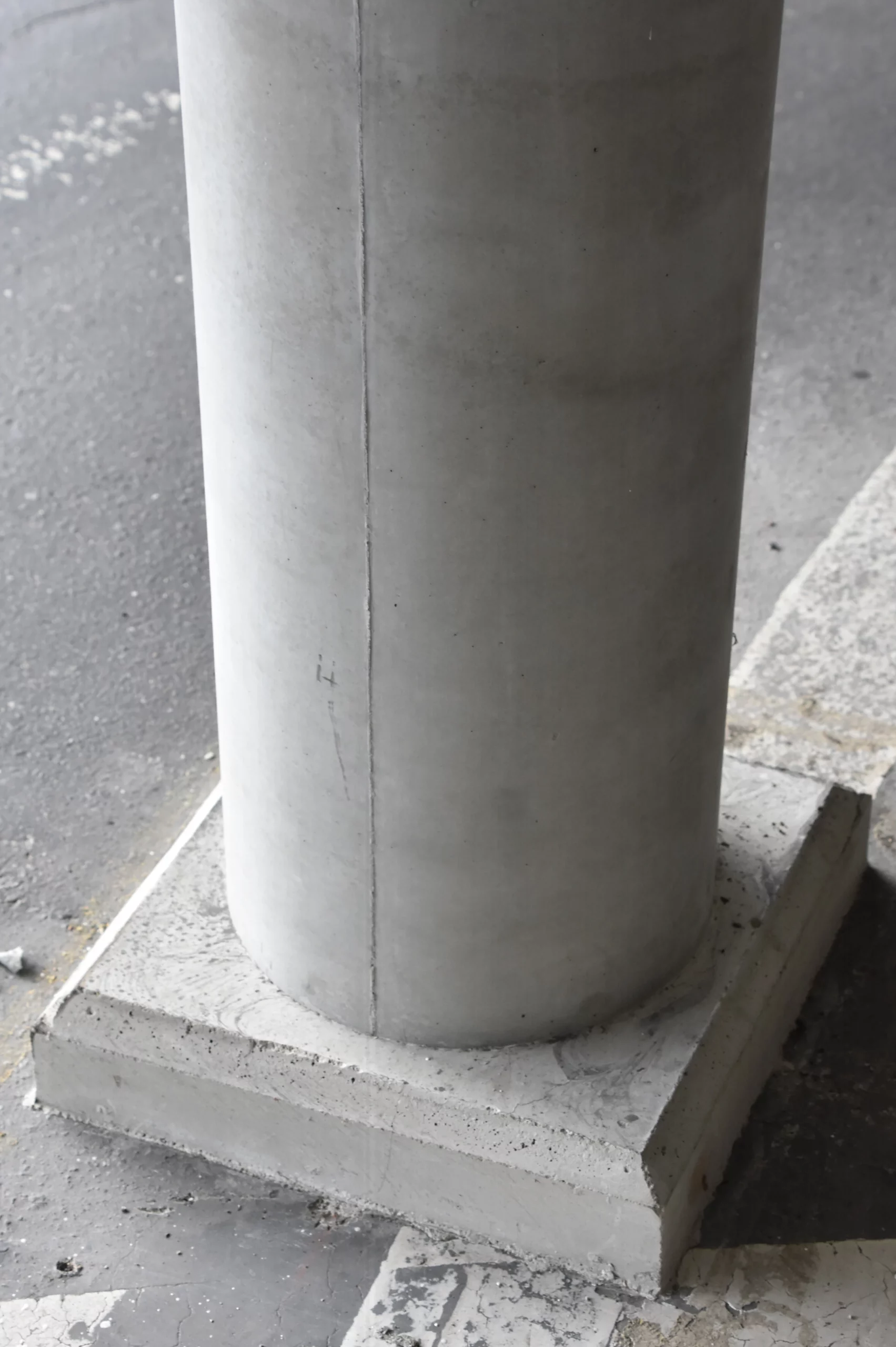 Aubonne, IKEA Parking pilier base Parking IKEA pilier BEMTECH base